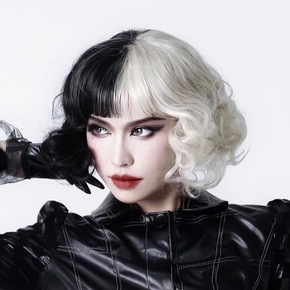 Holiday film and television new hairpiece magic Cruella cos European and American women half black half white short roll head cover factory stock